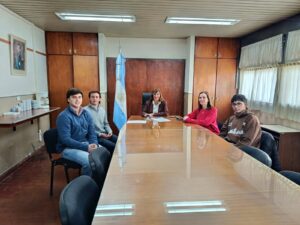 La Facultad de Agronomía de la UNCPBA y el Ateneo de la Sociedad Rural de Azul firmaron un acta compromiso La Facultad de Agronomía de la UNCPBA y el Ateneo de la Sociedad Rural de Azul firmaron un acta compromiso